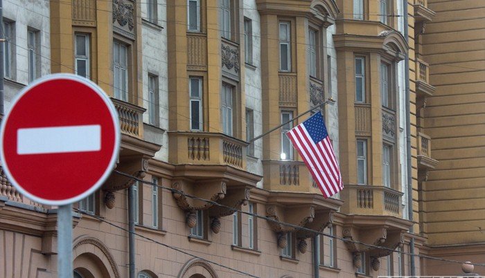 Трамп не исключил введения новых санкций против России