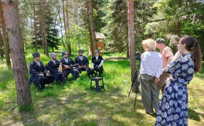 АДЫГЕЯ. Всероссийская фольклорно-этнографическая экспедиция собирает материал по адыгейской культуре