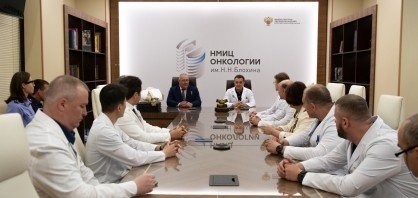 КАЛМЫКИЯ. Следственные органы поздравили работников здравоохранения с Днём медицинского работника