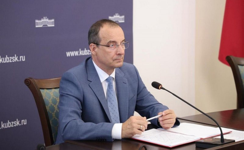КРАСНОДАР. На планерном совещании в ЗСК рассмотрели ход обеспечения жильем детей-сирот на Кубани