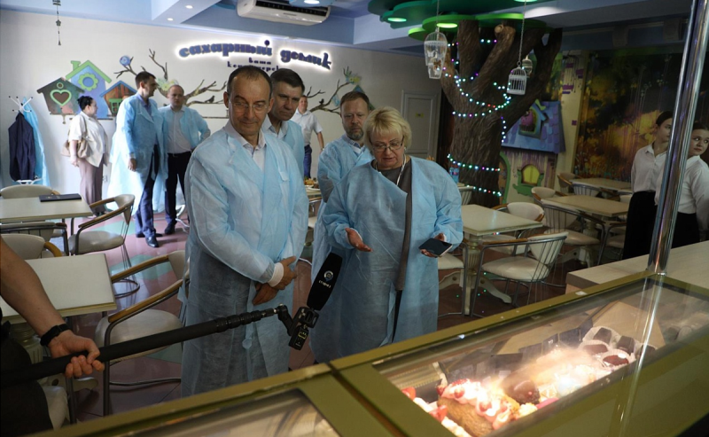 КРАСНОДАР. Руководитель кубанского парламента посетил Краснодарский торгово-экономический колледж