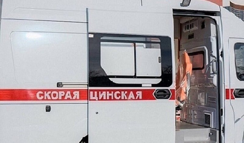 ВОЛГОГРАД. Авария с участием мопеда: двое подростков госпитализированы после ДТП
