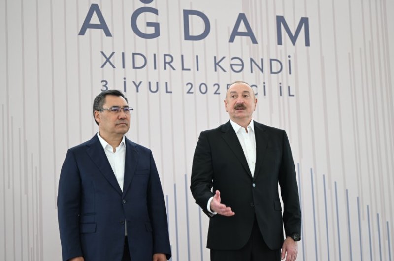 АЗЕРБАЙДЖАН. Президенты Азербайджана и Кыргызстана открыли село Хыдырлы