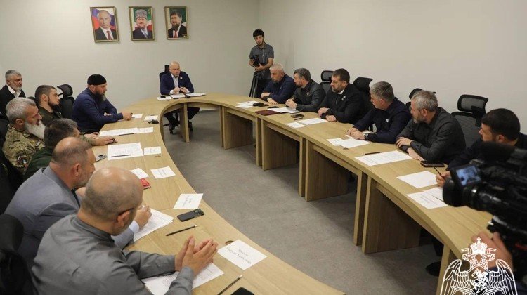ЧЕЧНЯ. Росгвардейцы приняли участие в итоговом заседании Общественного совета «Турпалхо – Герои 95»