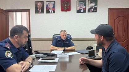 ЧЕЧНЯ. Власть рядом: Александр Потапов провёл выездной приём в Шалинском межрайонном следственном отделе