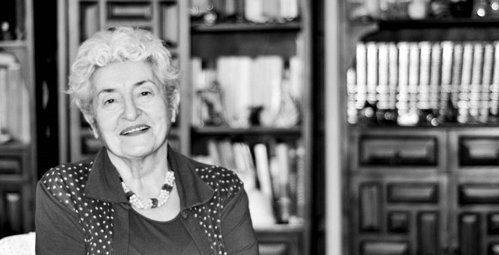 ЧЕЧНЯ. Айла Кутлу: чеченская дочь, ставшая голосом турецкой литературы