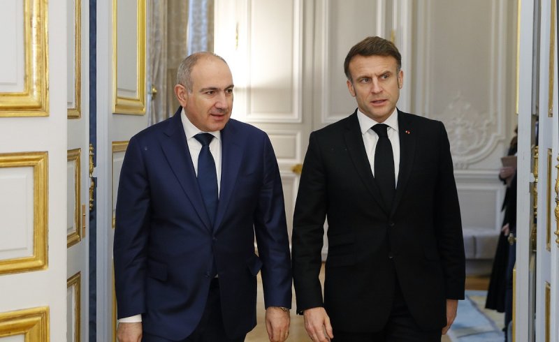 АРМЕНИЯ. Премьер Армении рассказал президенту Франции о встрече в США