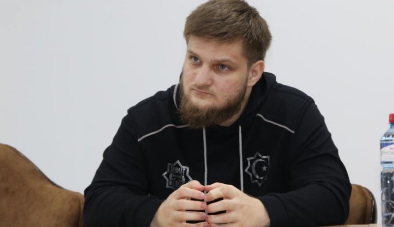 ЧЕЧНЯ.  Едины в беде: спортсмены Чечни бросили всё ради спасения ребёнка