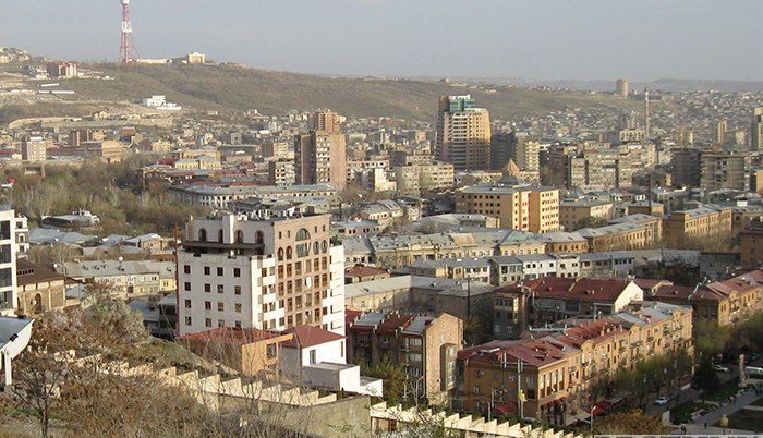 ГРУЗИЯ. Ереван признали самым грязным городом среди столиц стран Южного Кавказа