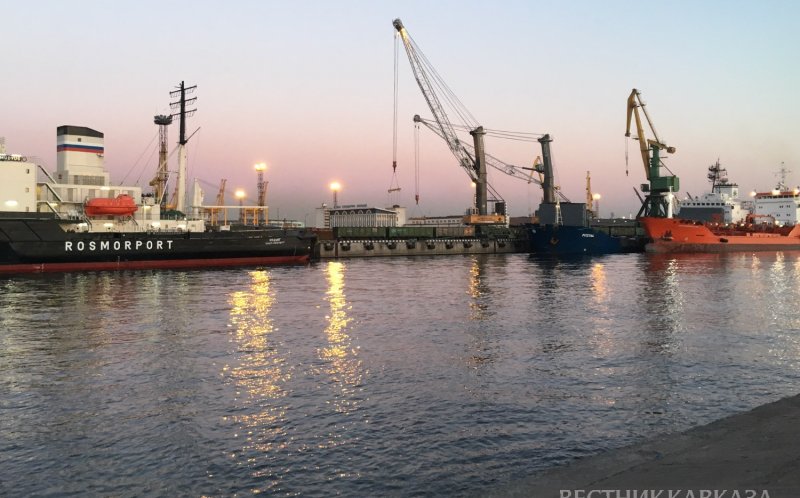 ГРУЗИЯ. Власти Грузии построят к порту Анаклия автомобильную и железную дороги