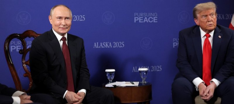 Трамп получил прилив поддержки после встречи с Путиным