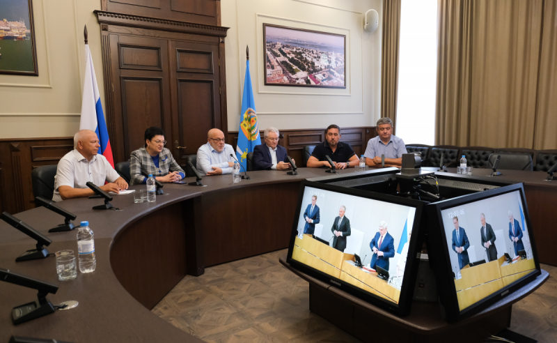 АСТРАХАНЬ. Депутаты Думы Астраханской области приняли участие в открытии осенней сессии Госдумы
