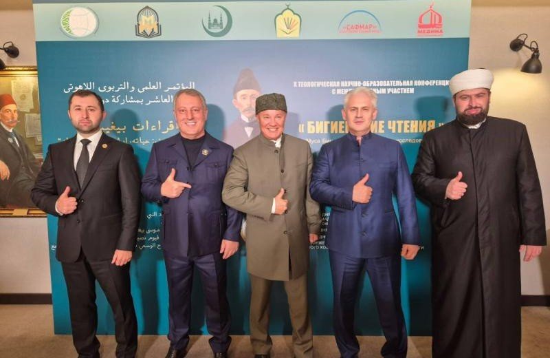 ЧЕЧНЯ.  Помощник Председателя Правительства РФ Муслим Хучиев выступил на главном празднике веры.