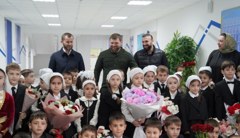 ЧЕЧНЯ.  После капитального ремонта в Шелковской торжественно открыли школу №3