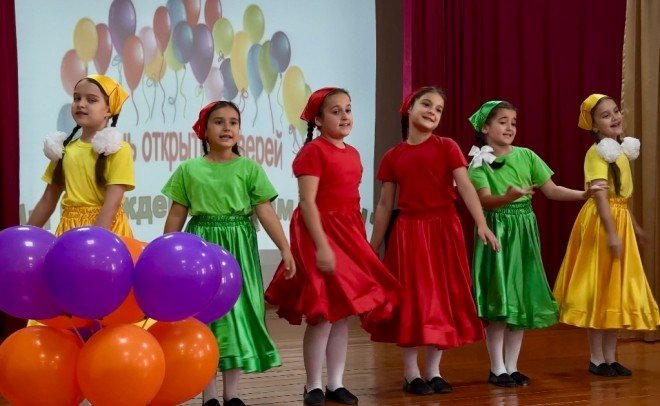 ЧЕЧНЯ. Творческий взлёт начинается здесь: школьники Ачхой - Мартана ворвались в мир кружков и мастерства