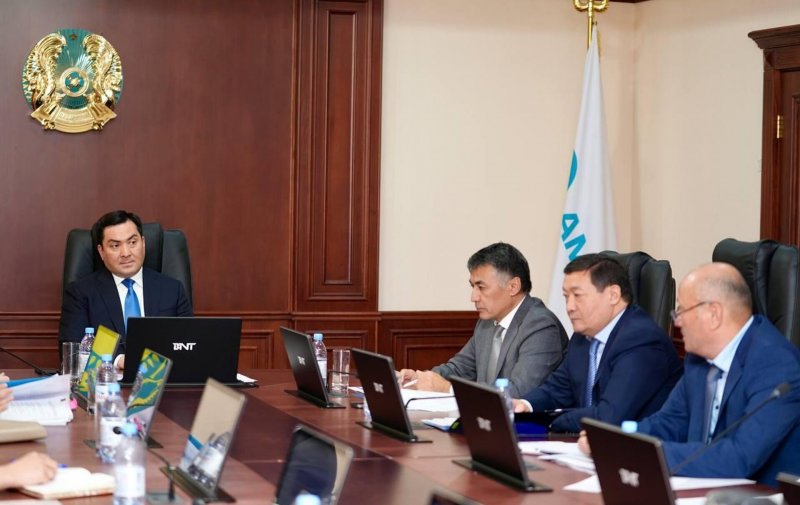 Казахстан ускорит модернизацию трех крупнейших НПЗ
