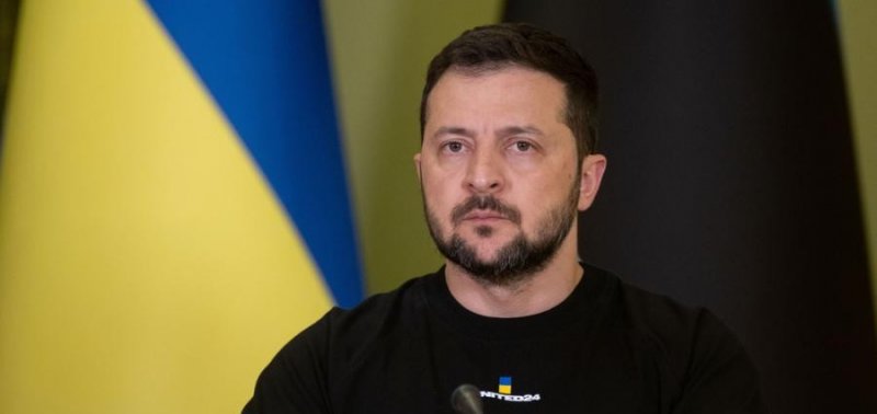 Депутат Рады обвинил Зеленского в развале армии Украины