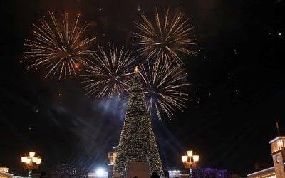 Интерес россиян к новогодним поездкам в Ереван и Баку пропал