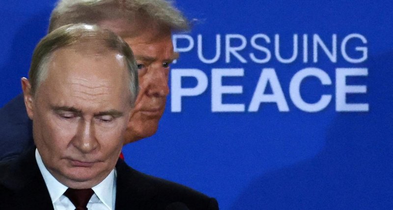 СМИ: почему был сорван саммит Путина и Трампа в Будапеште