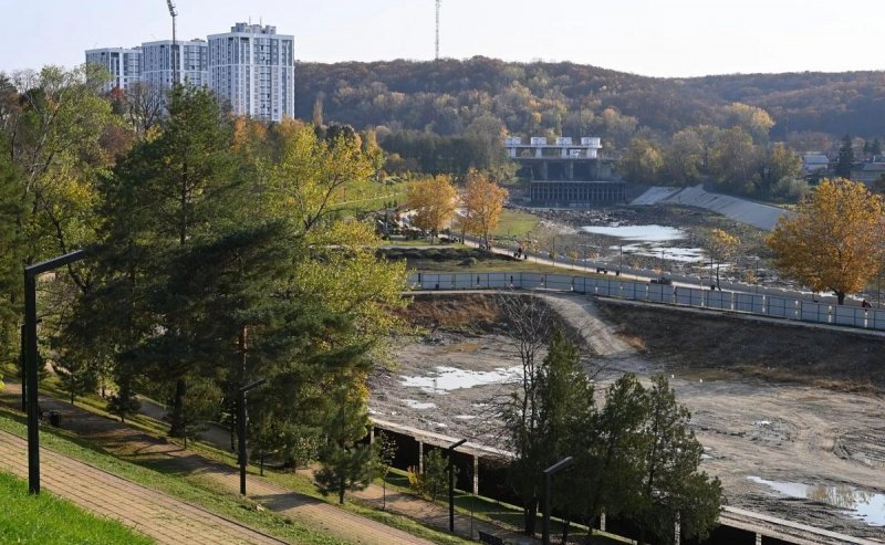 АДЫГЕЯ. Глава республики Мурат Кумпилов рассказал, как идет восстановление бассейна в Майкопе и что ждет будущих посетителей