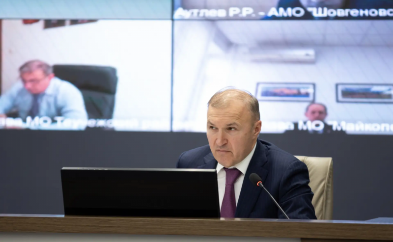 АДЫГЕЯ. Мурат Кумпилов подвел итоги реализации нацпроектов и госпрограмм и поставил новые задачи перед членами Кабинета министров Адыгеи