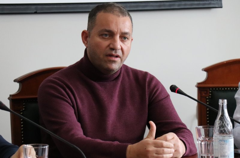 АРМЕНИЯ. Бывшего министра экономики задержали в Армении