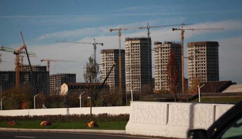 ЧЕЧНЯ.  В Путинском районе Грозного запущен монтаж системы сейсмомониторинга для высотных зданий