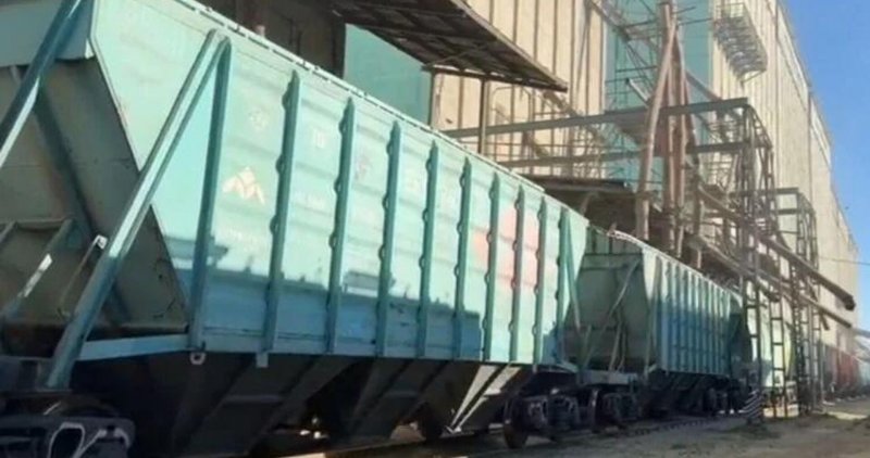 Из Баку в Грузию ушел еще один состав с зерном для Армении