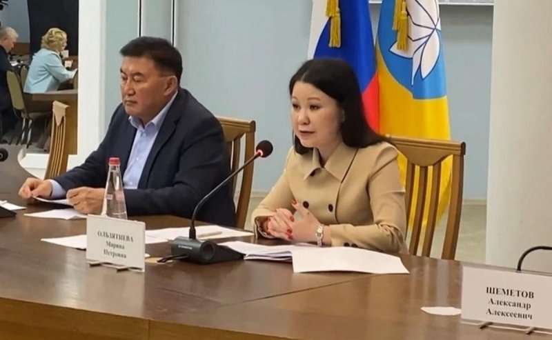 КАЛМЫКИЯ. Новые цели и задачи: что обсудили на заседании республиканской трехсторонней комиссии