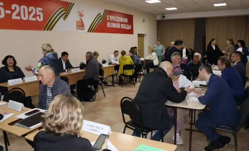 КРАСНОДАР. Мэр Алексей Богодистов: В Пшадском округе мобильная приемная мэрии Геленджика рассмотрела обращения 77 жителей