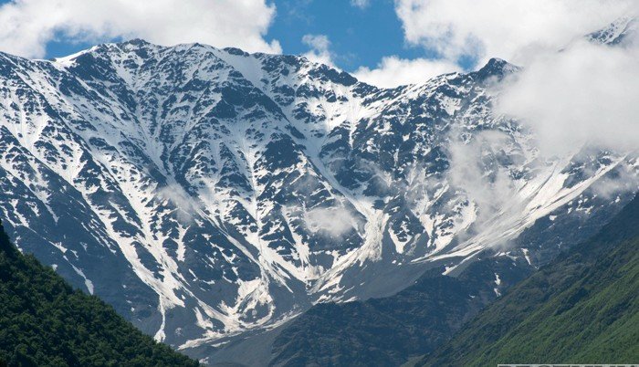 Одну из горных вершин в КБР назвали в честь балкарского поэта