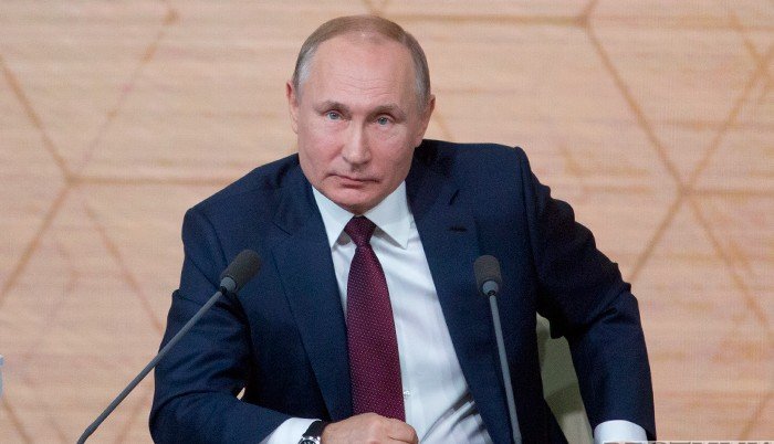 Президент России прибыл с государственным визитом в Киргизию