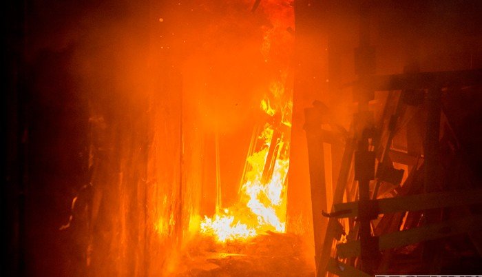 Узбекистанец спас женщину с ребенком при пожаре в Сочи