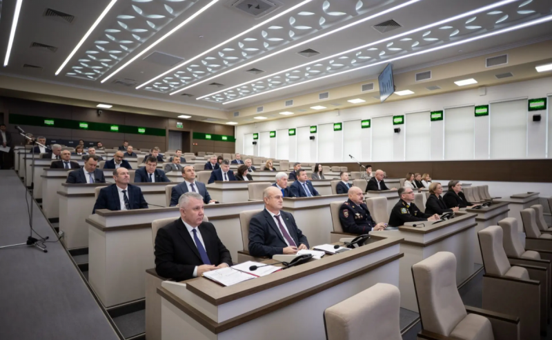 АДЫГЕЯ. Мурат Кумпилов: Результаты Адыгеи в части поддержки ветеранов СВО превосходят среднероссийские показатели, 95% обращений решены положительно