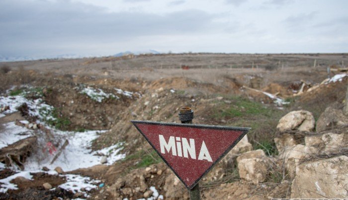 АРМЕНИЯ. Эльчин Амирбеков рассказ Брюсселю о минном терроре Армении