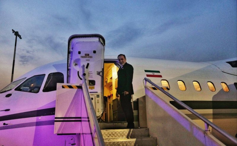 АЗЕРБАЙДЖАН. Самолет главы МИД Ирана приземлился в Баку