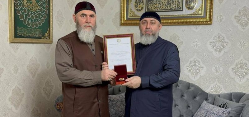 ЧЕЧНЯ. Арби Джафаров удостоен ордена «За заслуги перед Уммой» I степени