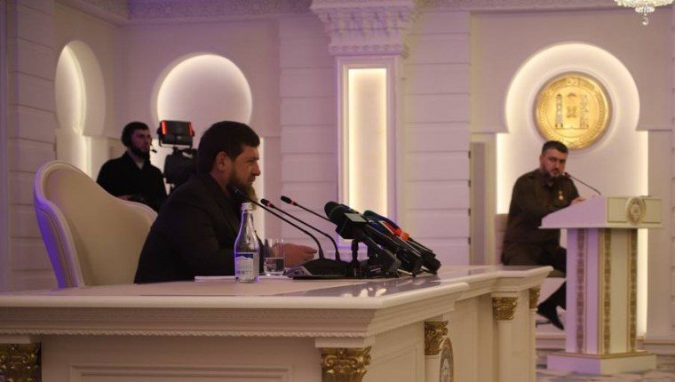 ЧЕЧНЯ. Более 10 тысяч обращений жителей Чечни взяты под личный контроль Рамзана Кадырова