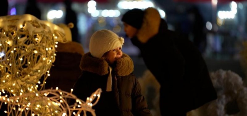 ЧЕЧНЯ. Грозненские школьники получили 28 тысяч новогодних подарков от фонда имени Ахмата-Хаджи Кадырова