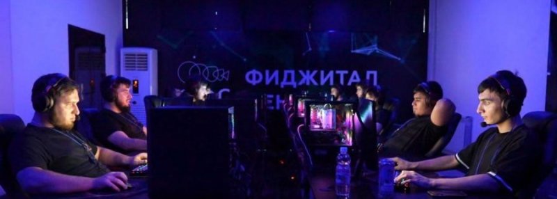 ЧЕЧНЯ.  В Чечне открылся первый Фиджитал-центр на базе ГГНТУ