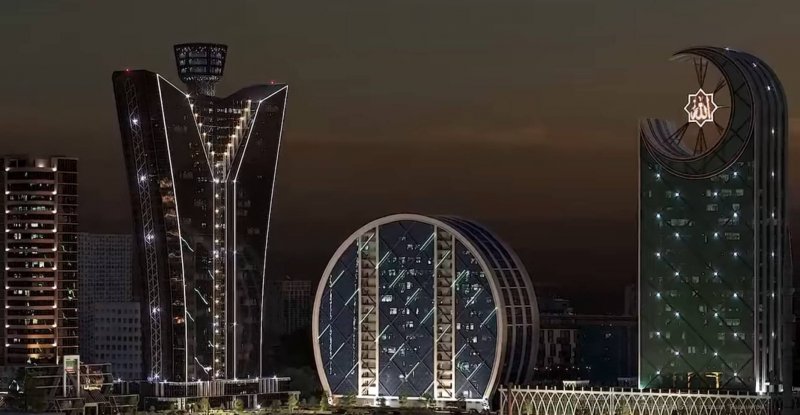 ЧЕЧНЯ.  В Грозном обновляют ключевую улицу Абдаллы II: ремонт под личным контролем мэра