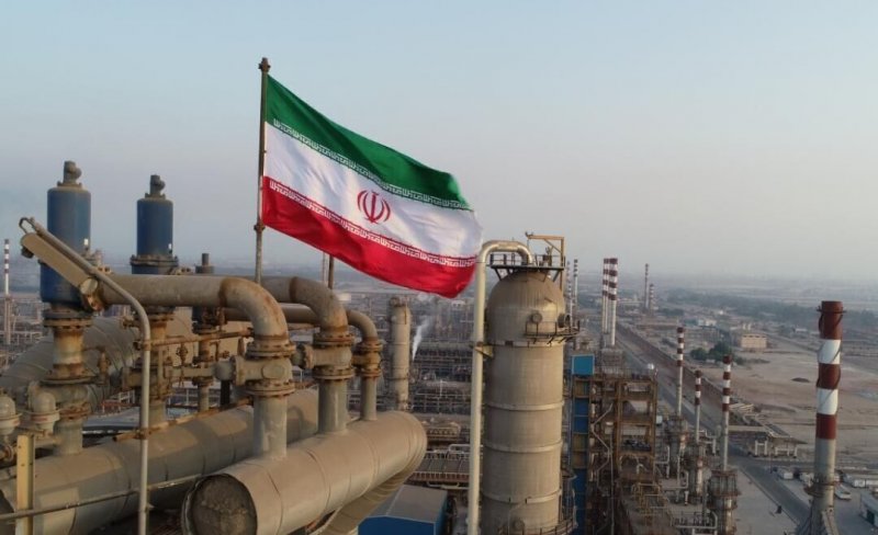 Иран нарастил нефтедобычу благодаря России и Китаю