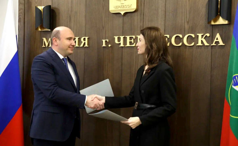 КЧР. Глава Черкесска Алексей Баскаев поблагодарил Движение Первых за активное участие в мероприятиях по случаю Года защитника Отечества и 200-летия столицы КЧР