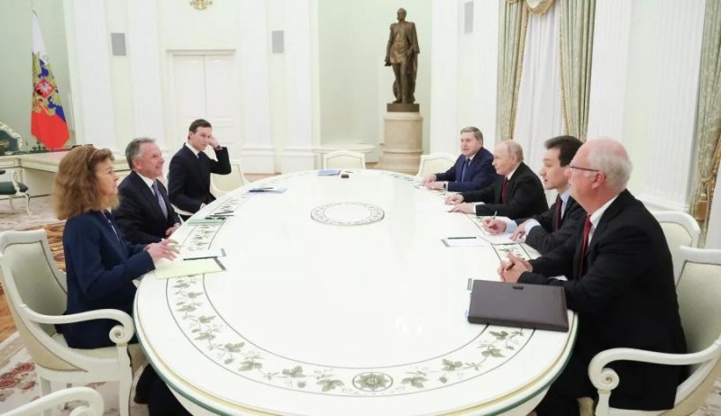 Путин провёл пятичасовые переговоры с посланниками Трампа по Украине: обсуждён 27-пунктовый американский план