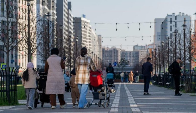 Семьи с двумя и более детьми получат новую налоговую выплату — до 100 тыс. рублей в год