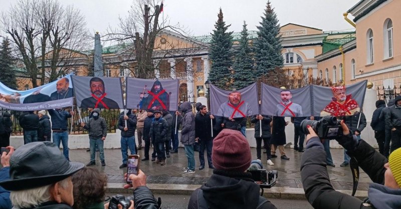 В Москве прошла акция протеста против политики Пашиняна
