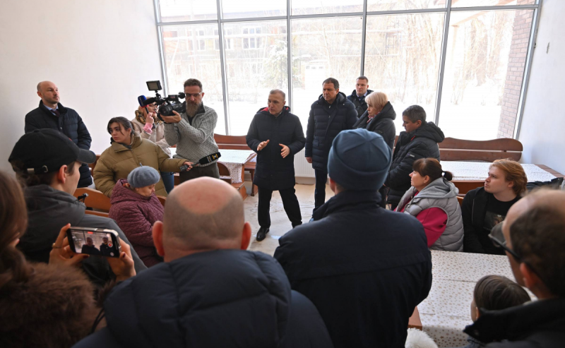 АДЫГЕЯ. Мурат Кумпилов: Власти Адыгеи восстановят поврежденные от атаки БПЛА дома в самые сжатые сроки