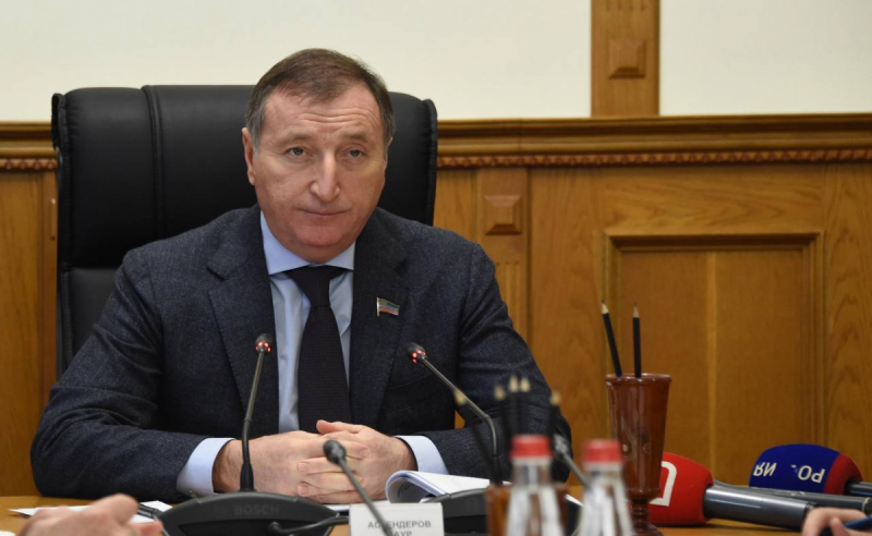 ДАГЕСТАН. Спикер Народного Собрания Заур Аскендеров: Несмотря на расстояние между Дагестаном и Запорожьем, мы чувствуем общую нацеленность на результат