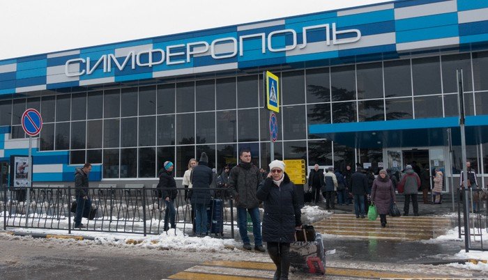 Открытие аэропорта "Симферополь" обсудили в Крыму