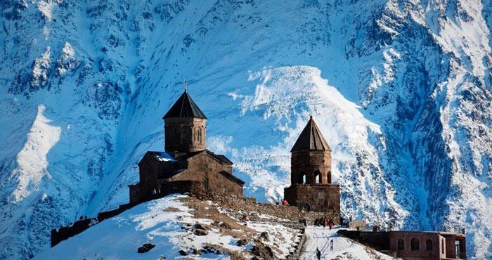 С 1 января 2026 года россиянам для въезда в Грузию понадобится медстраховка на $30 000